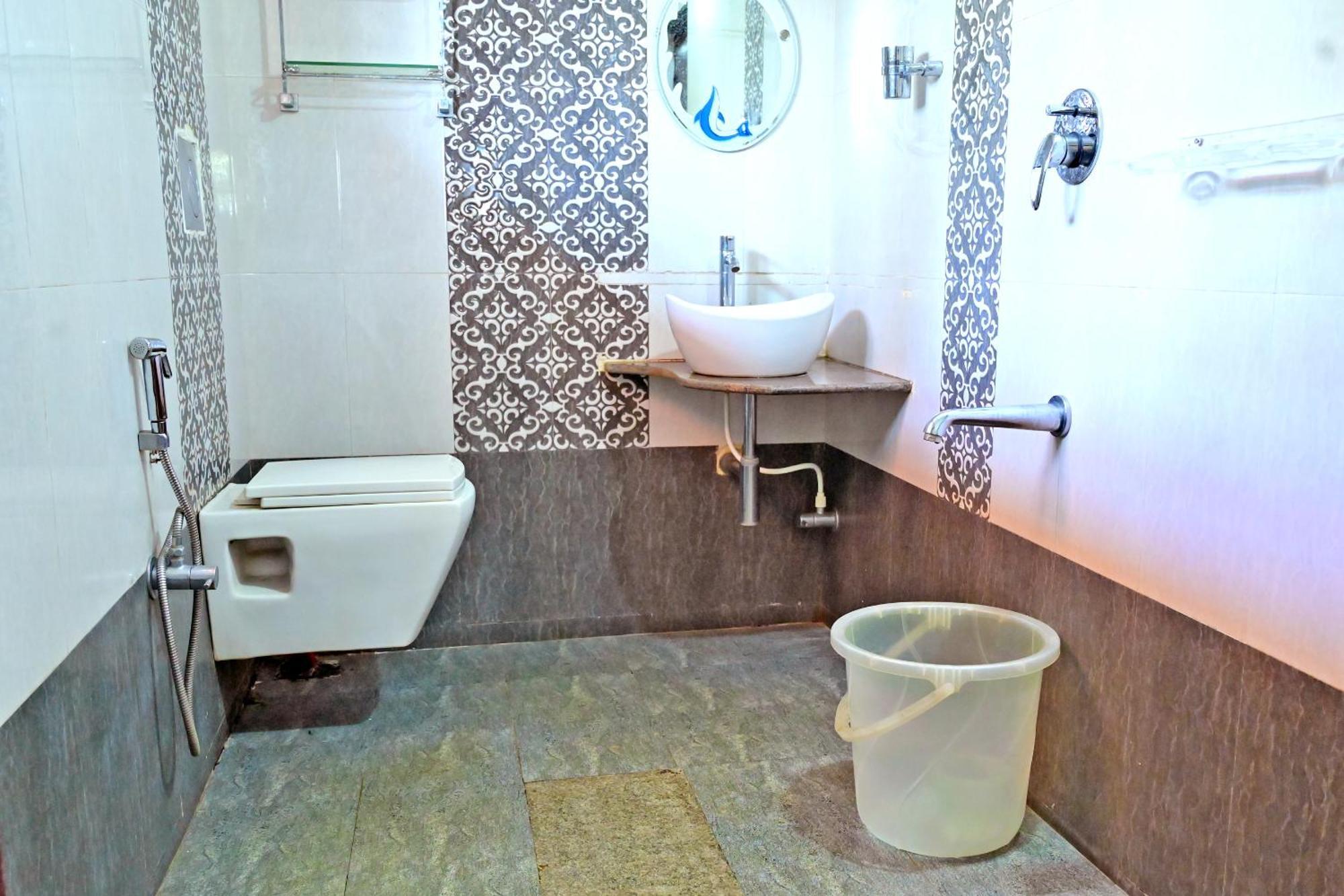 Hulihara Homestay - Full Villa, Coffee Estate & Balcony View 瑟格莱什布尔 外观 照片